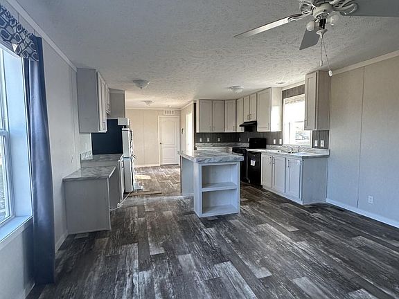 3rd image of 216 E Vevay Dr