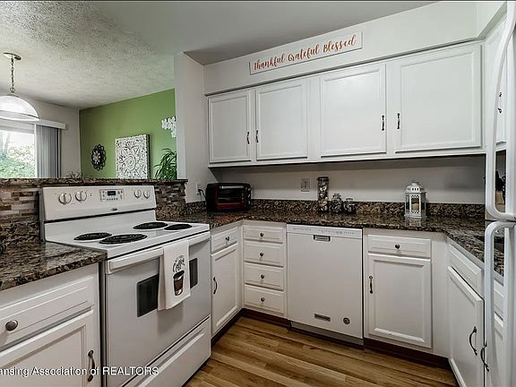 5th image of 907 Registry Dr APT 126A