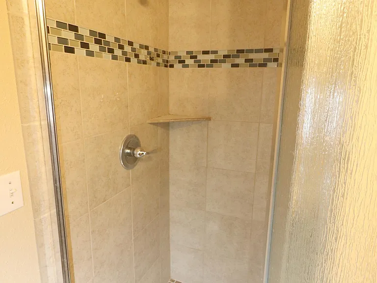 1323 N Verbena St — Photo 8