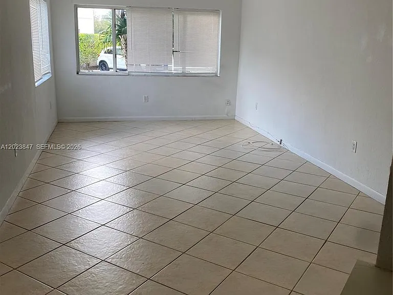 1185 Marseille Dr #103 — Photo 5