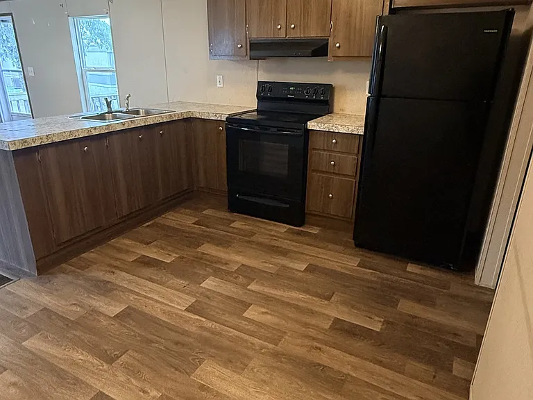 3427 E Martin Luther King Jr Dr #24 — Photo 2