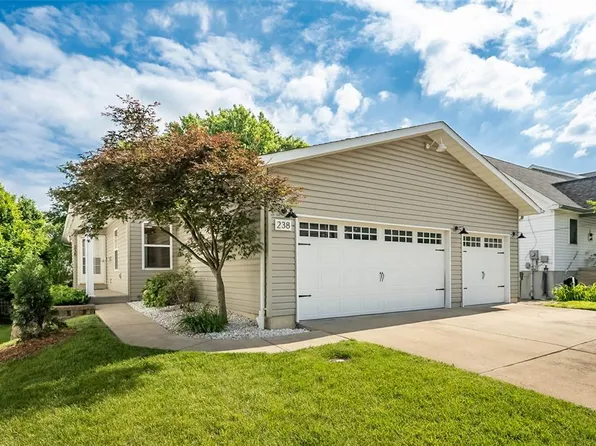 238 E Clinton Pl, Saint Louis, MO 63122