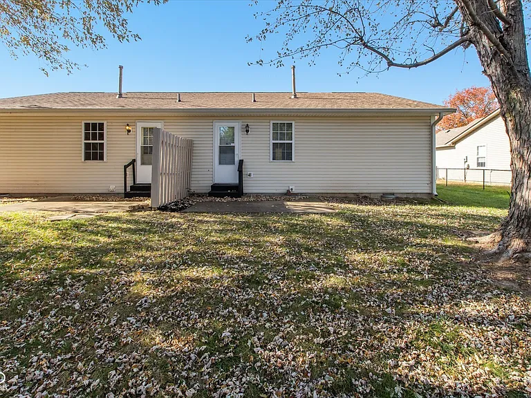 2099 Galaxy Dr — Photo 21