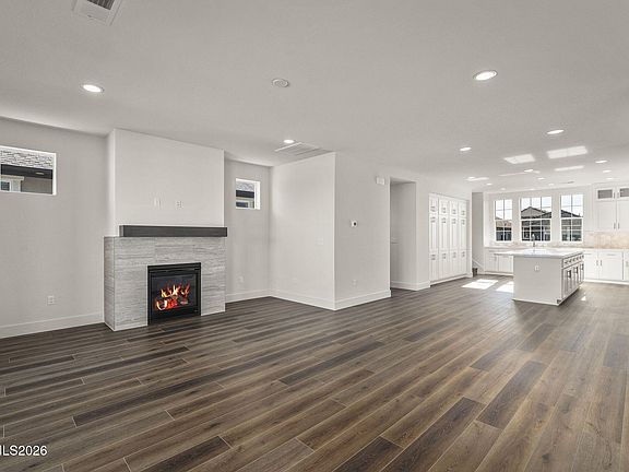 4th image of 1284 Grove St Homesite 67