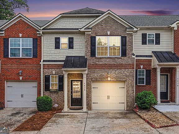 2nd image of 4828 Chaucery Ln