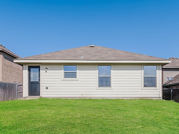 3rd image of 1603 Bobolink Dr