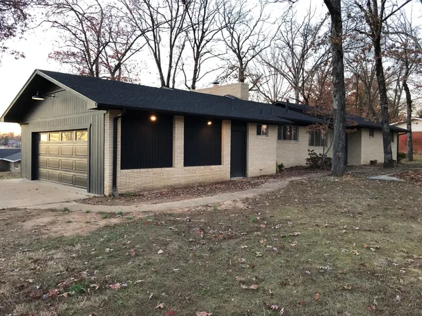 1503 Lurlyn Dr, Poplar Bluff, MO 63901