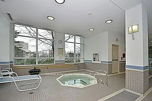 3504 Hurontario St #609 — Photo 32