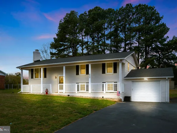 803 Edwards Dr, Fredericksburg, VA 22405