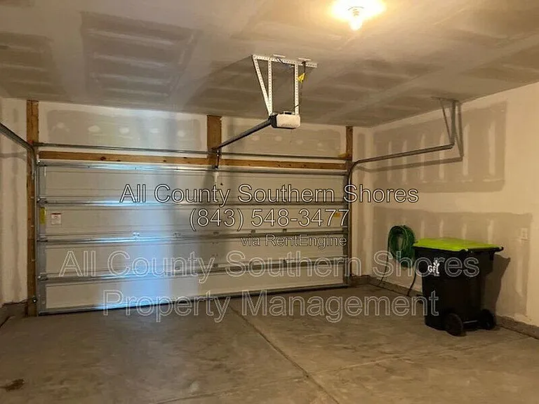 234 S Reindeer Rd — Photo 8