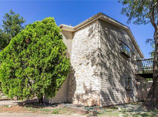 903 Taulbee Ln APT D, Austin, TX 78757