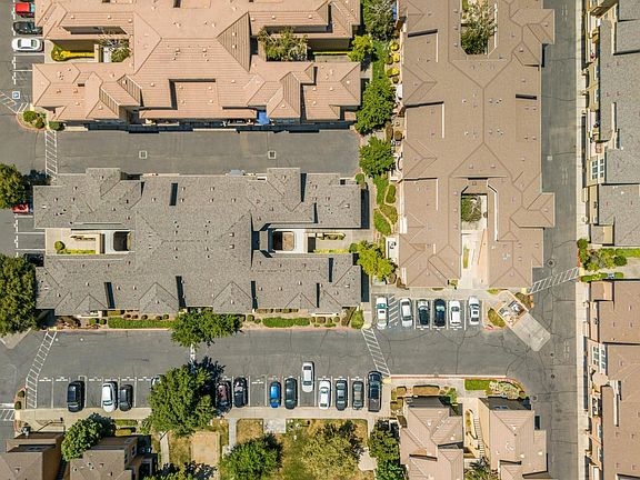 5th image of 1900 Danbrook Dr Unit 525