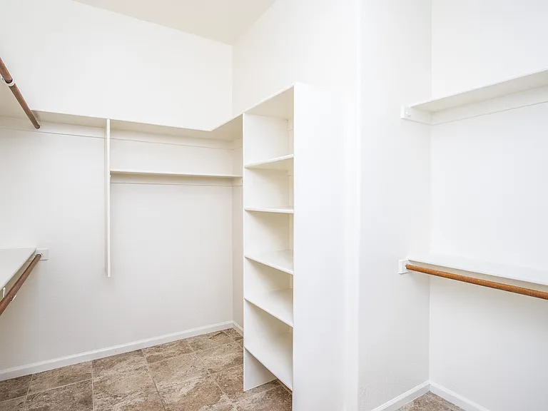 4627 E Dale Ln — Photo 16