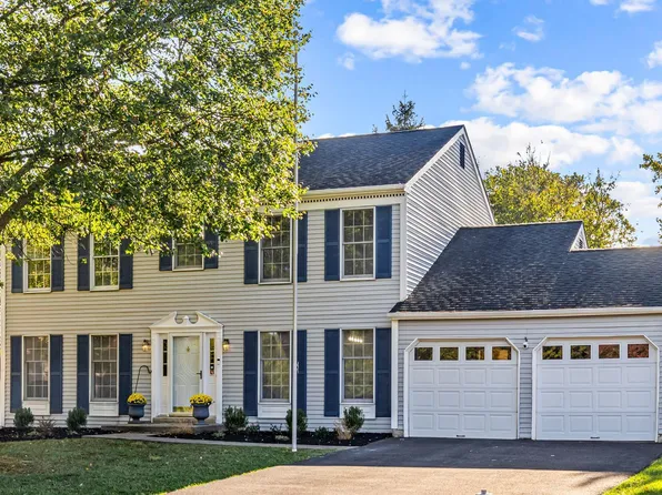 624 Lollard Ct, Langhorne, PA 19047