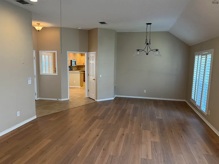 2853 Judson Cir — Photo 11