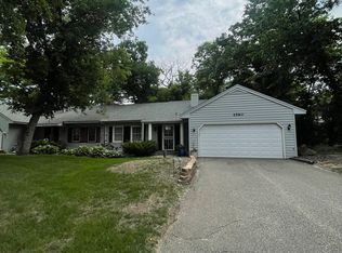 4580 Maple Leaf Cir, Eagan, MN 55123