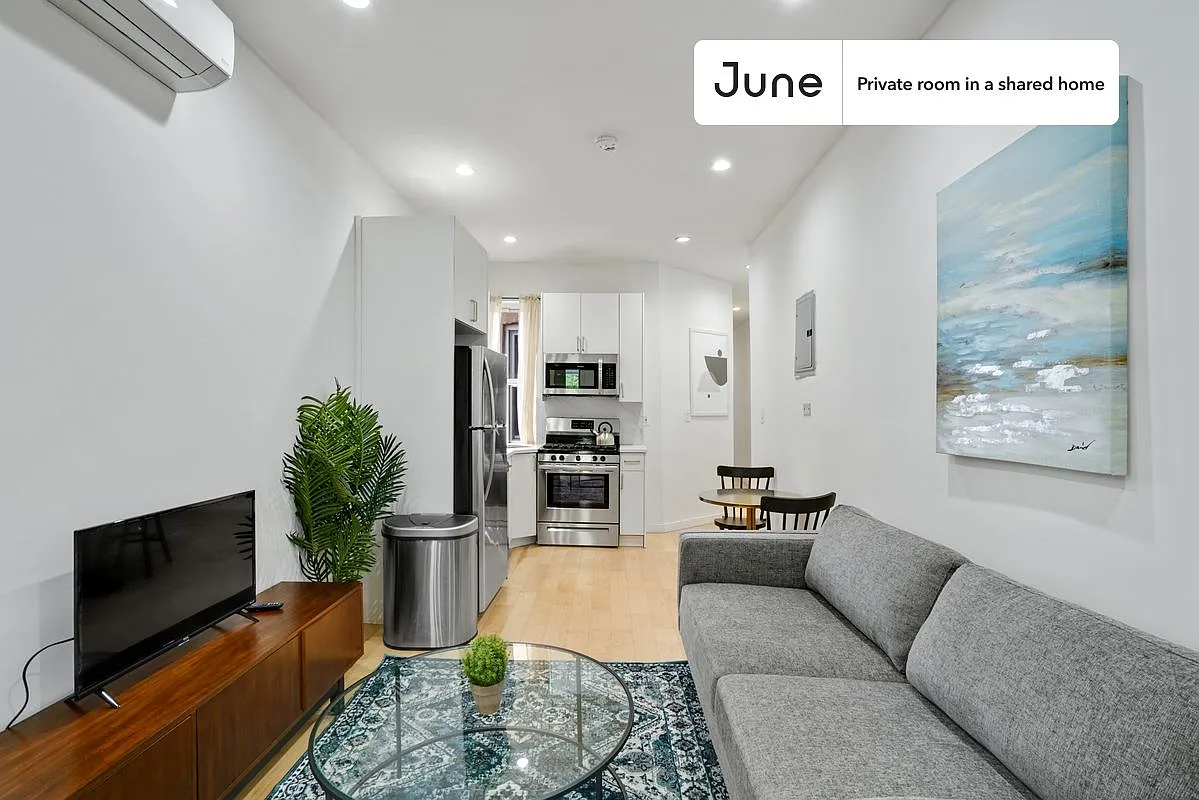 Twin bedroom in 4 bed/2 bath home in Bedford-Stuyvesant #425 3B — Photo 4