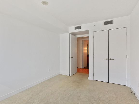 5th image of 301 Mission St APT 21J