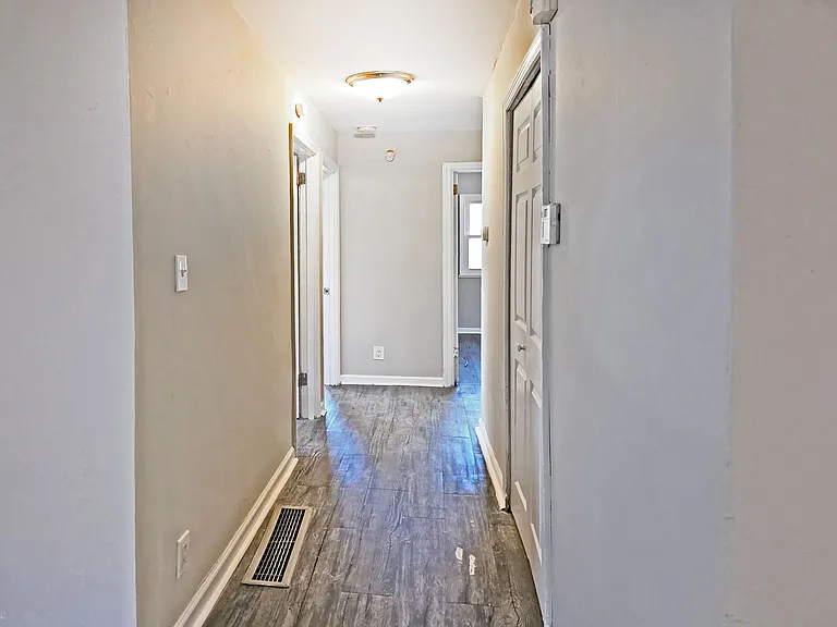2332 Baywood Dr SE — Photo 20