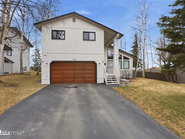 17422 Toakoana Dr, Eagle River, AK 99577