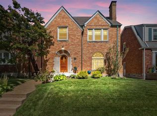 5869 Delor St, Saint Louis, MO 63109