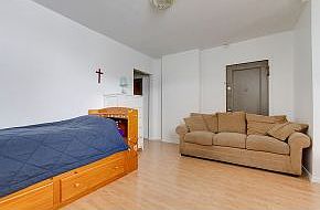 4th image of 460 Ovington Ave APT 2D