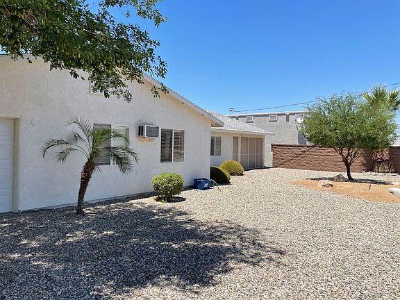 5th image of 2416 Porpoise Dr