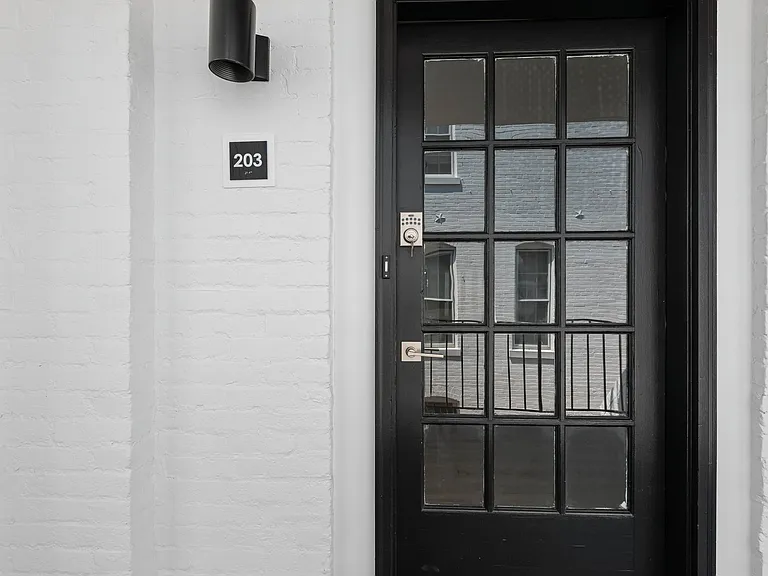 The Gallery Apartments — Photo 16
