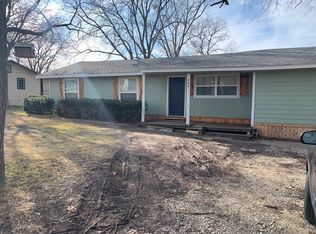 806 Edmondson St, Greenville, TX 75401