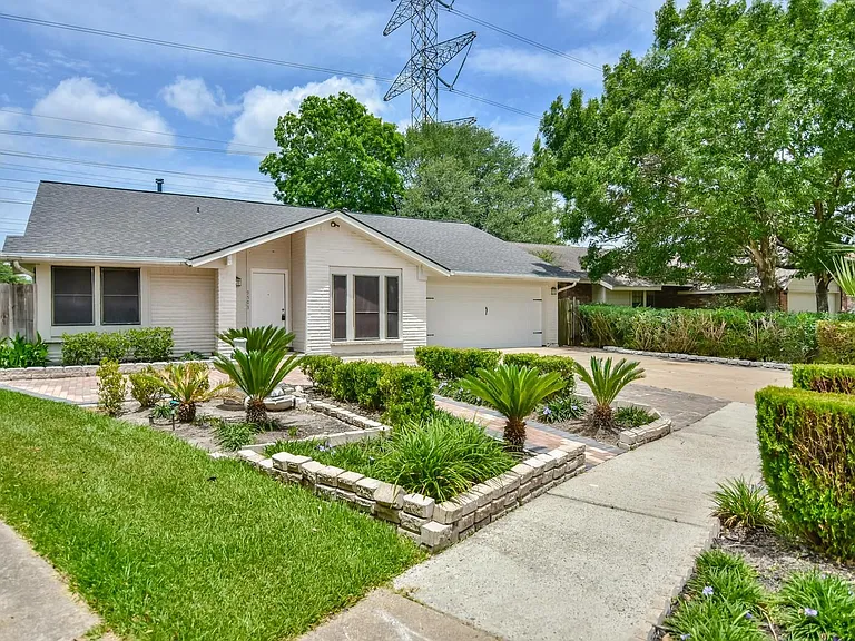9503 Bent Spur Ln — Photo 2