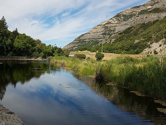 The trail to Bridal Veil Falls