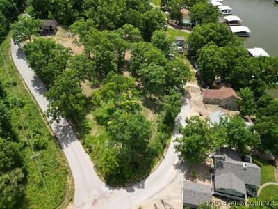 Friar Tuck Dr, Roach, MO, 65787