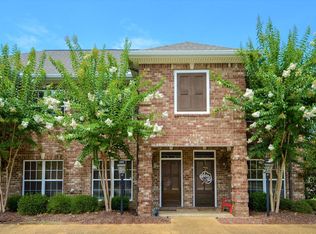 102 Leigh Ln APT 3, Starkville, MS 39759