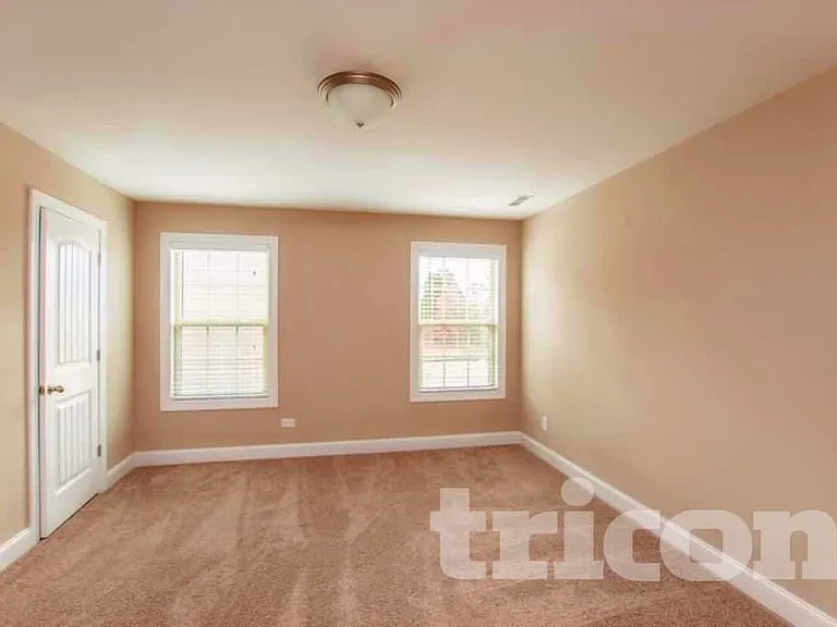 1509 Burrows Ave — Photo 11