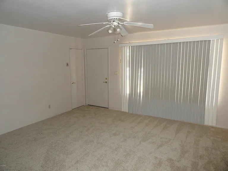 3338 W Tonto Ln — Photo 8