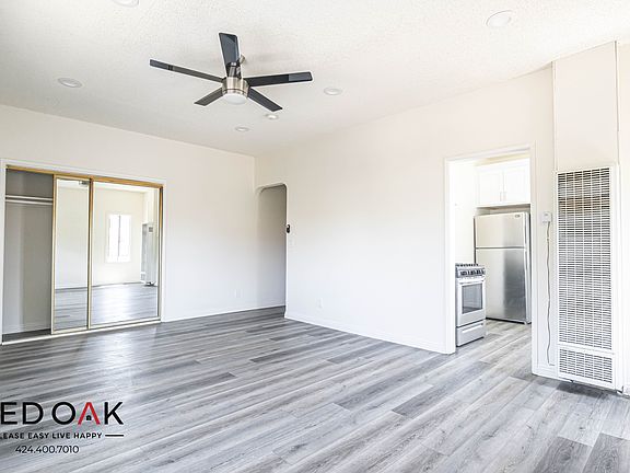 4th image of 1586 W 29th St #1586
