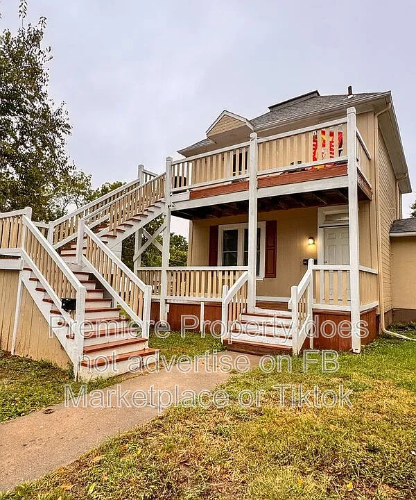 424 S Hocker Ave