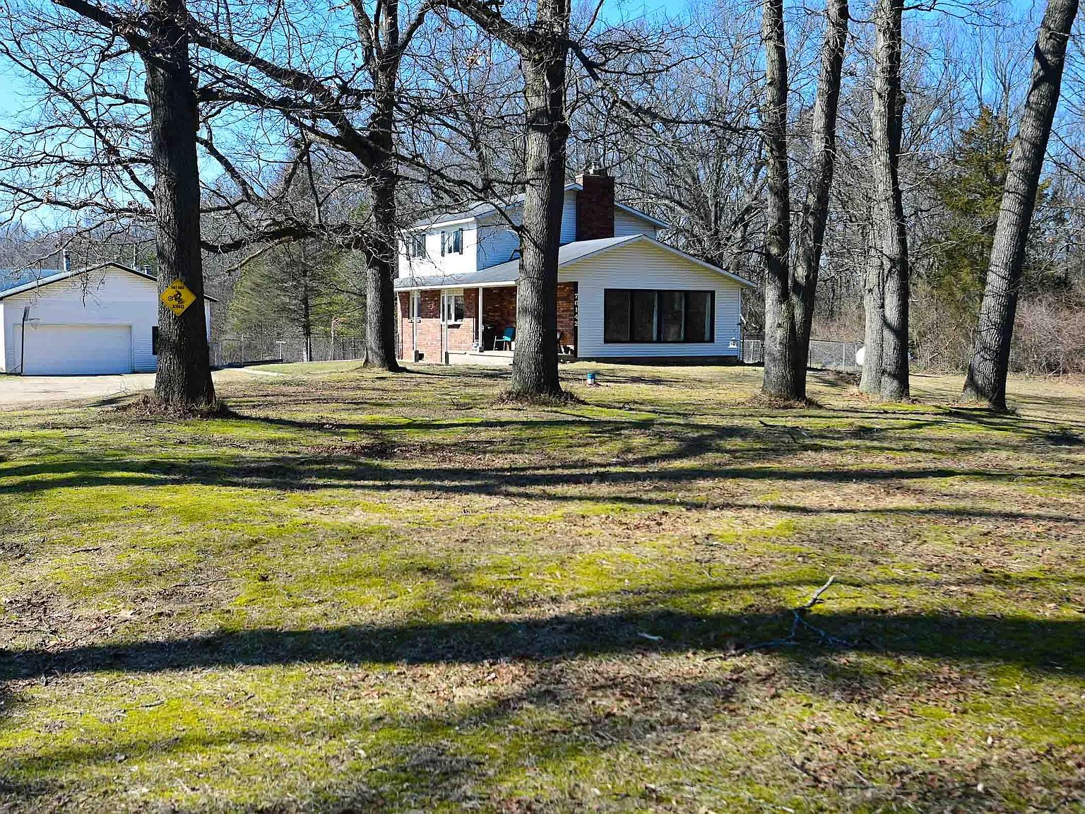 76142 32nd St, Lawton, MI 49065 Zillow