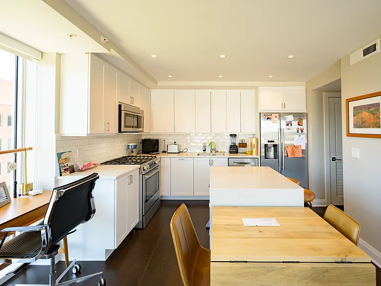 925 N Fairfax St #502 — Photo 5