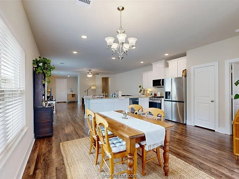 918 Fork Ct — Photo 9