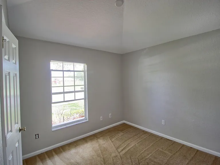2924 Conner Ln — Photo 15
