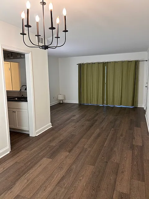 2 bed, 1132 sqft, $1,950 — Photo 1