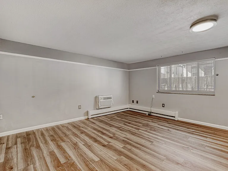 1419 Detroit St #15 — Photo 7