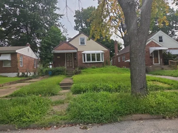 1158 Belrue Ave, Saint Louis, MO 63130
