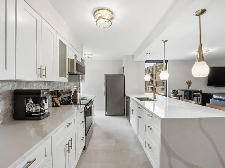 1625 Larimer St #1001 — Photo 39