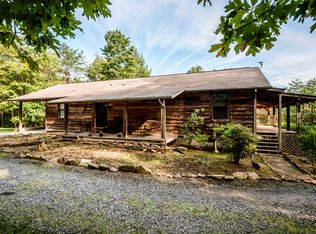 725 Lloyd Huskey Rd, Sevierville, TN 37862