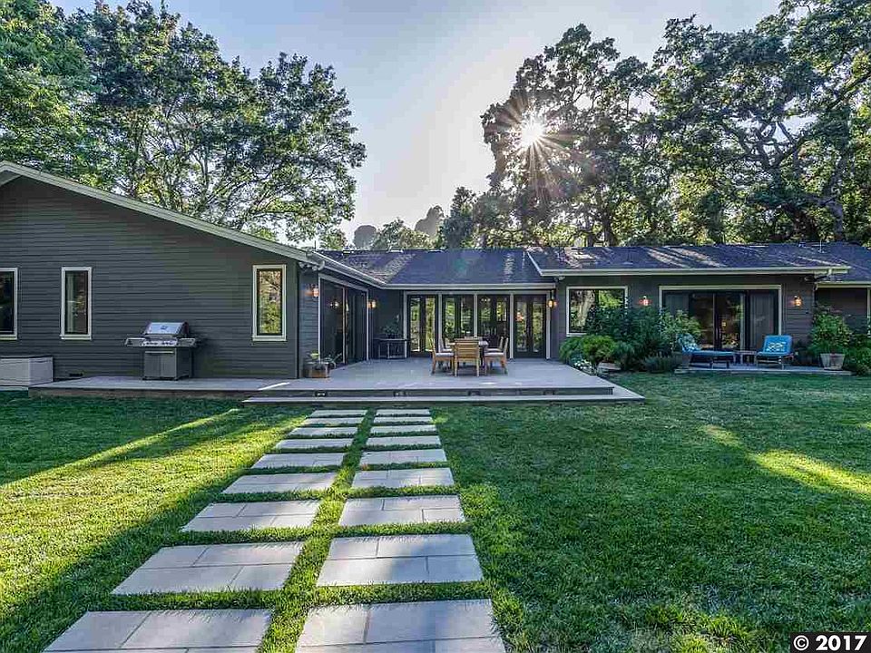 2nd image of 3564 Silver Springs Rd
