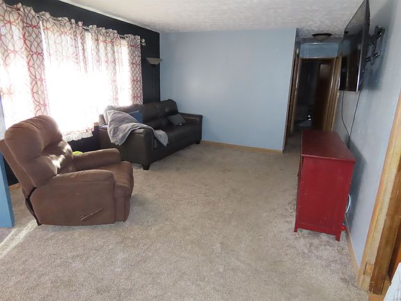 5th image of 345 N 12th St