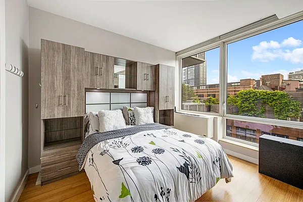 Rented by Compass | media 6