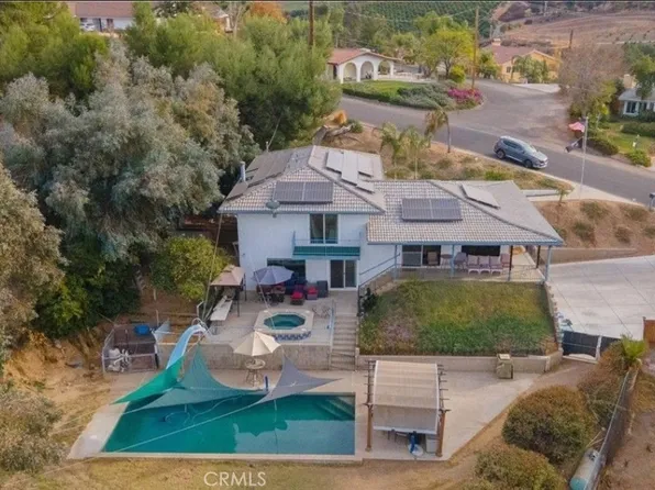 44702 Adobe Dr, Hemet, CA 92544